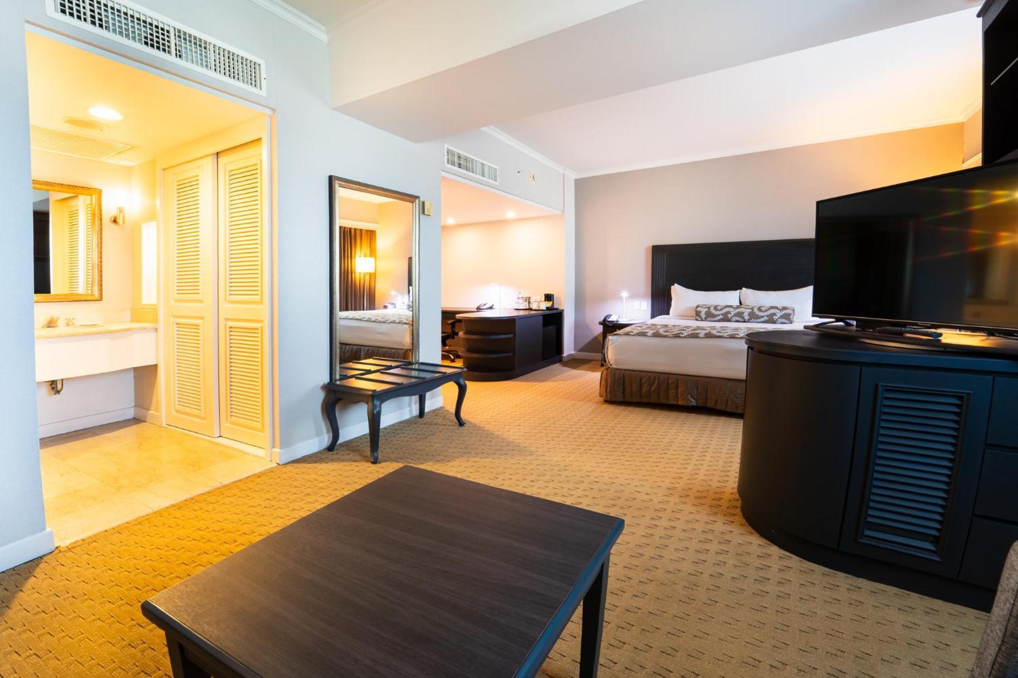 Crowne Plaza Managua By Ihg Hotel Ngoại thất bức ảnh